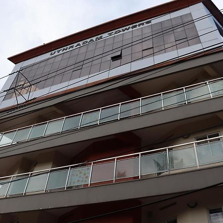 Uthradam Towers Hotel Thiruvananthapuram Kültér fotó