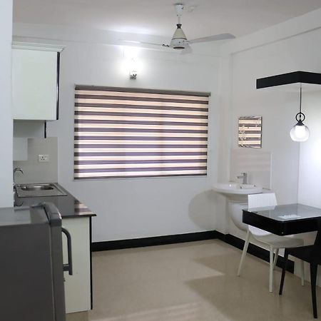 Uthradam Towers Hotel Thiruvananthapuram Kültér fotó